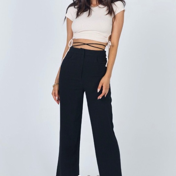 ✨Princess Polly Black Tie Pants✨ - Picture 1 of 6